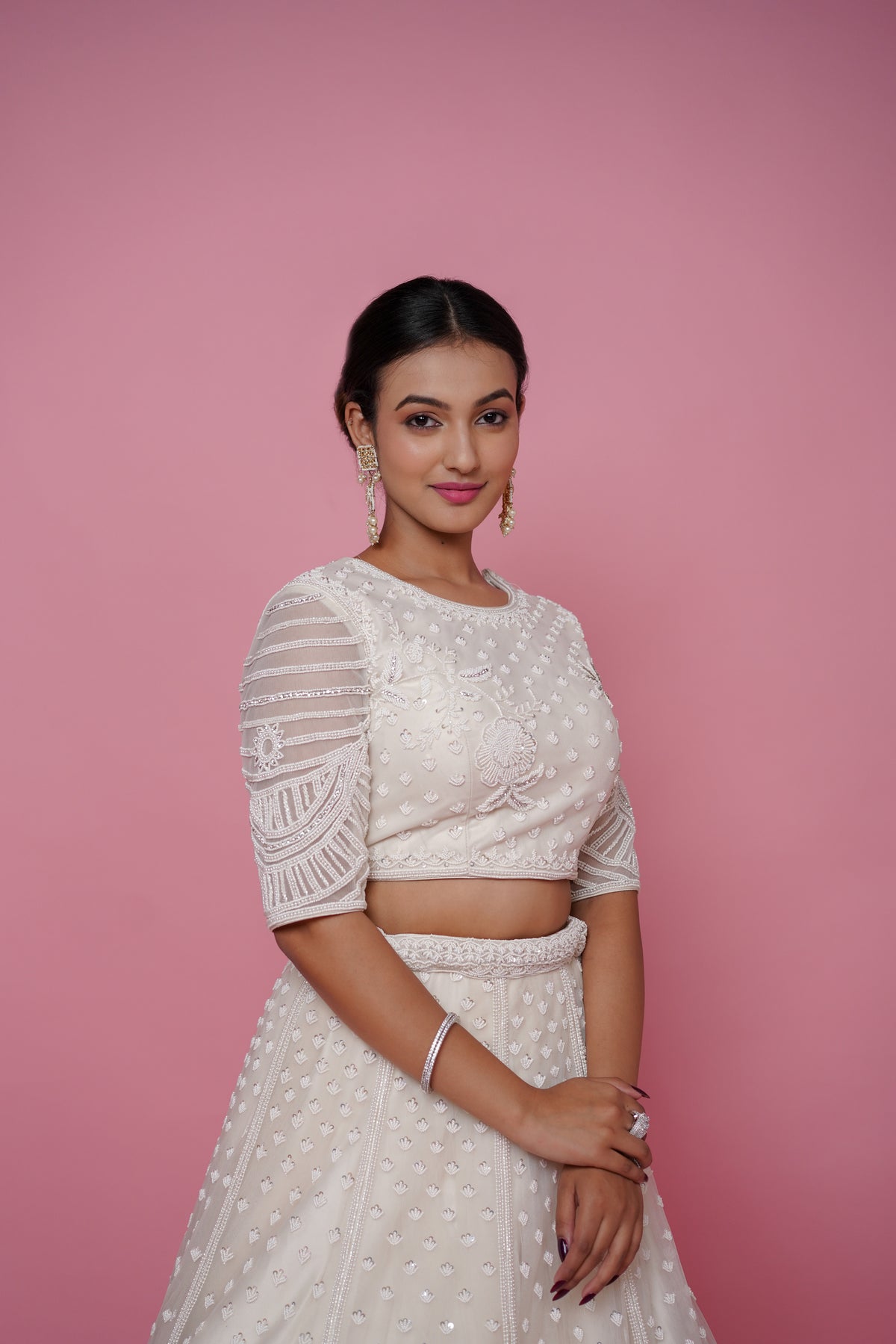 white bridal lehenga is all you need for bridestobe