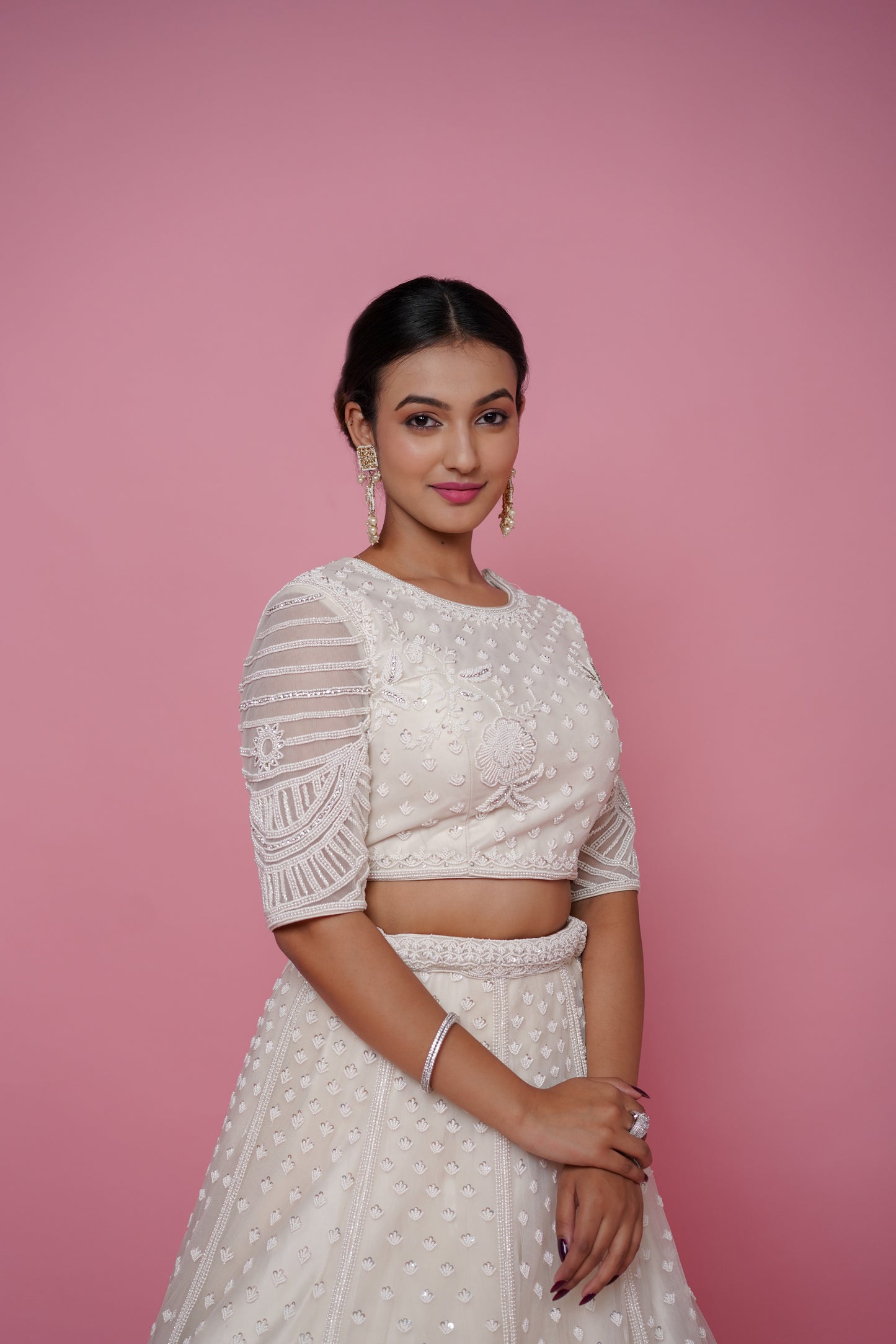 white bridal lehenga is all you need for bridestobe