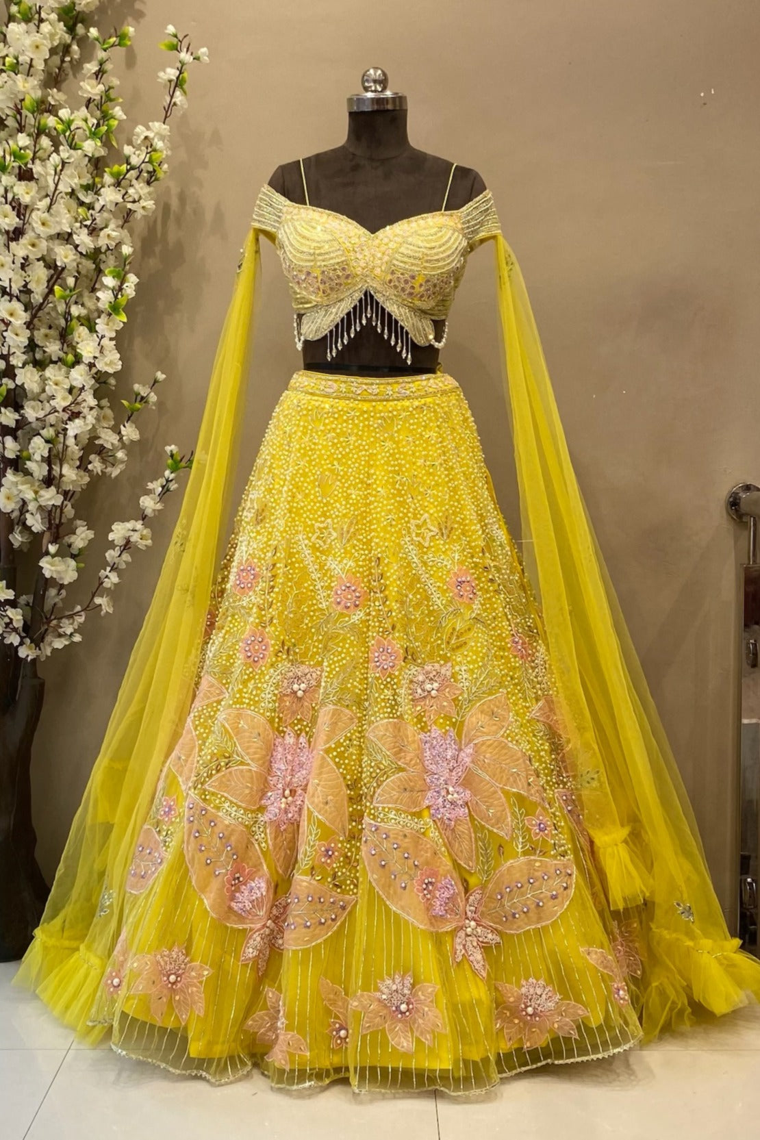 Sangeet Lehenga with Long Selfie Sleeves | Designer Blouse Wedding