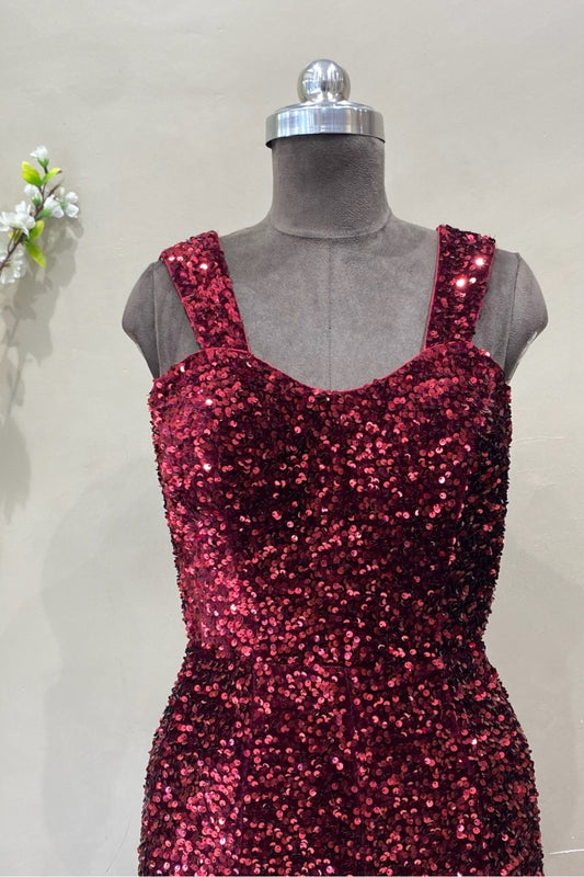 Burgundy Sequined Mermaid Gown with V-Neck | Evening Dress Wedding
