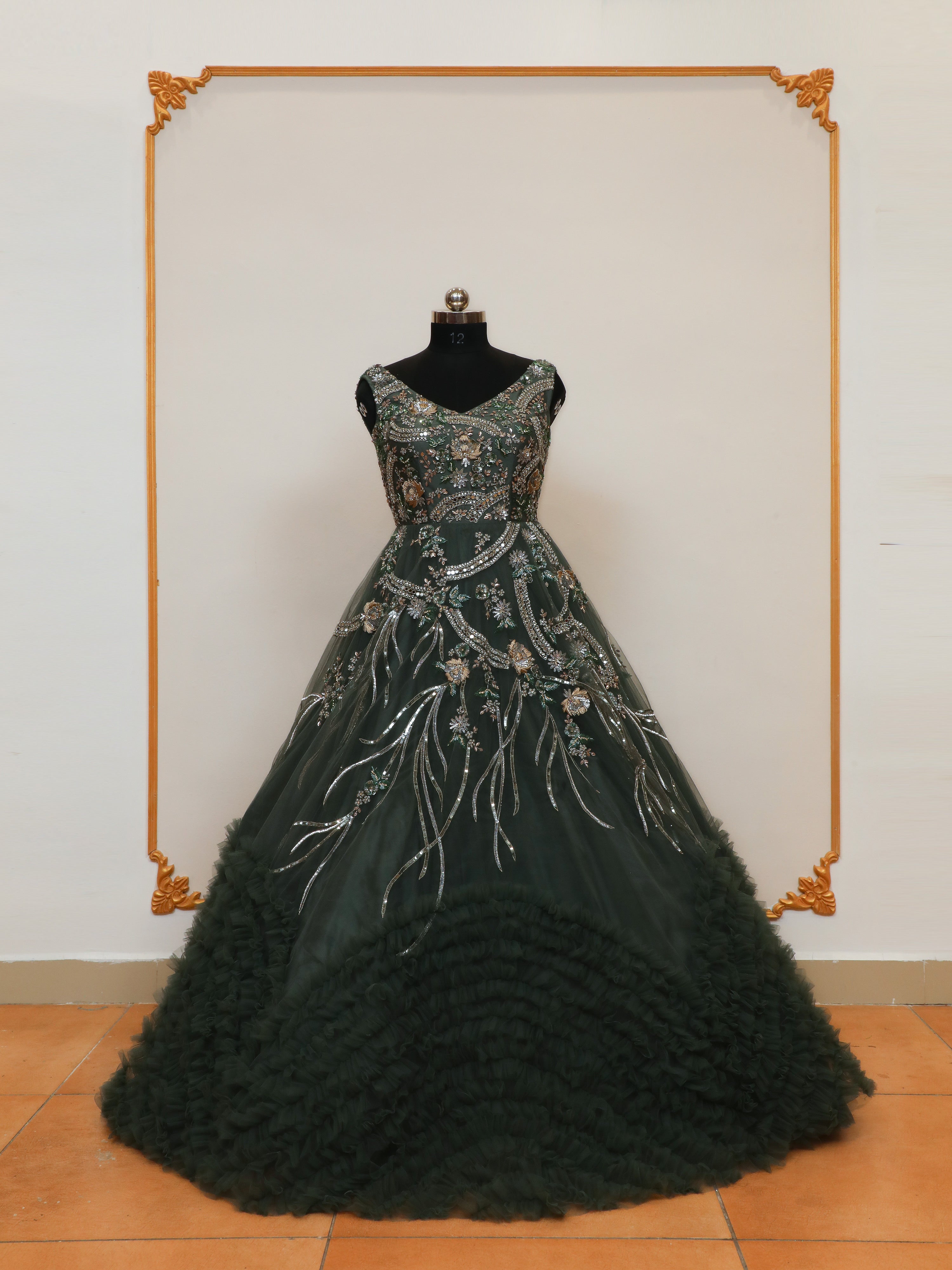 Elegant Black Beaded Lace and Satin Mermaid Formal Dress - Lunss